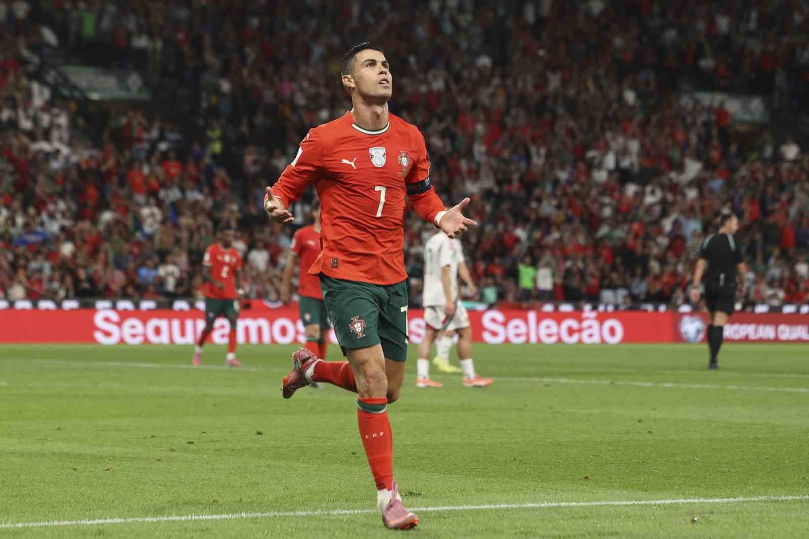 Cristiano Ronaldo, Almeria’nın yüzde 25’lik hissesini satın aldı