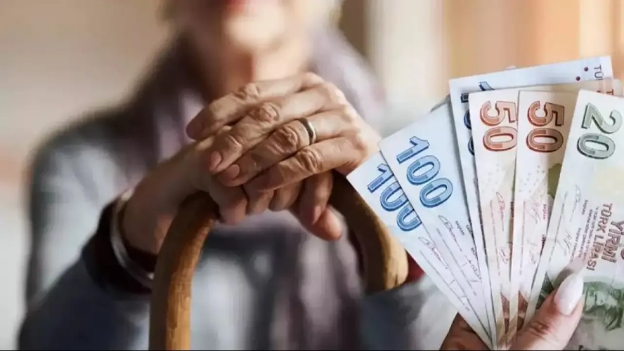 Bayram Öncesi Emekli İkramiyeleri Yatacak mı?