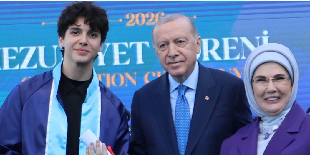 Cumhurbaşkanı Recep Tayyip Erdoğan Mezuniyet Töreninde