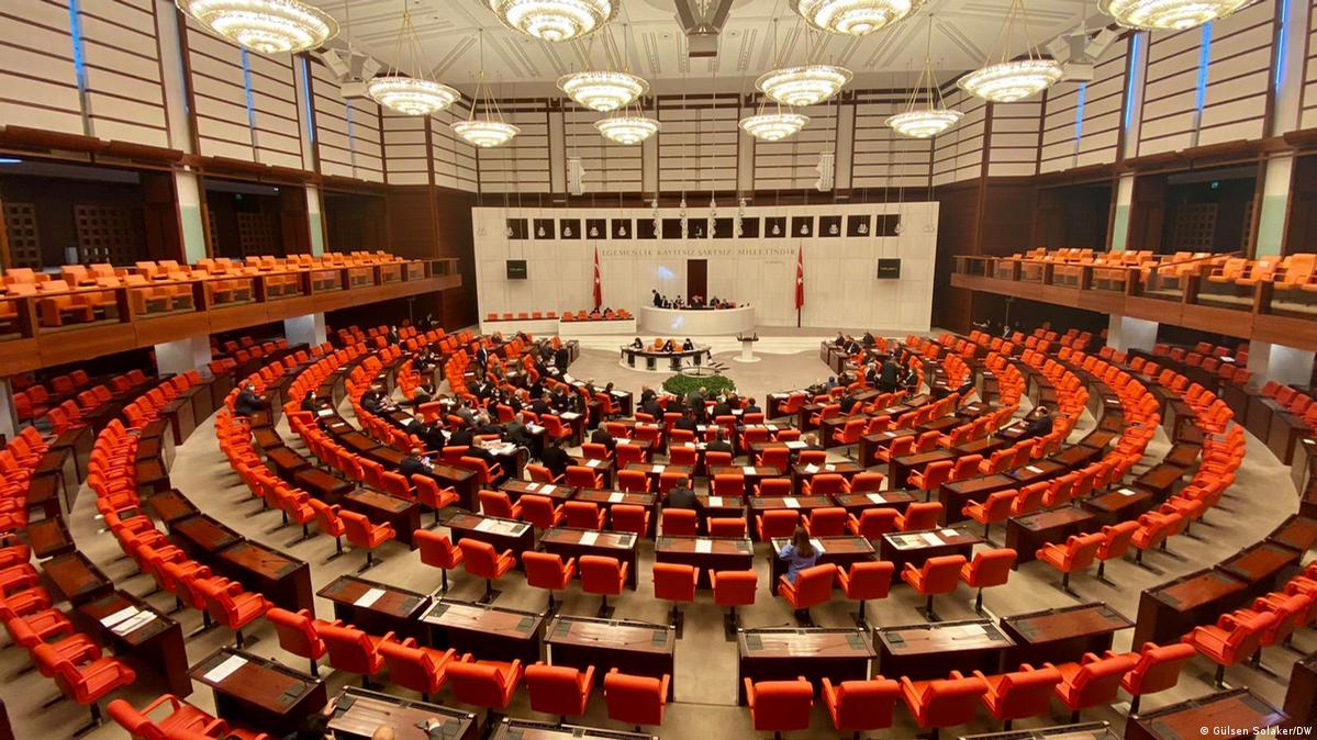 TBMM’DE BU HAFTA ÇERÇEVE YASA VE ÖĞRENCİ AFFI GÜNDEMİ