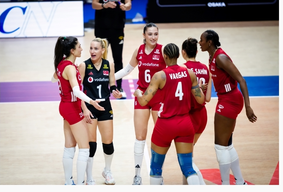 Filenin Sultanları Japonya Etabını Lider Tamamladı! Millilerden Güç Gösterisi