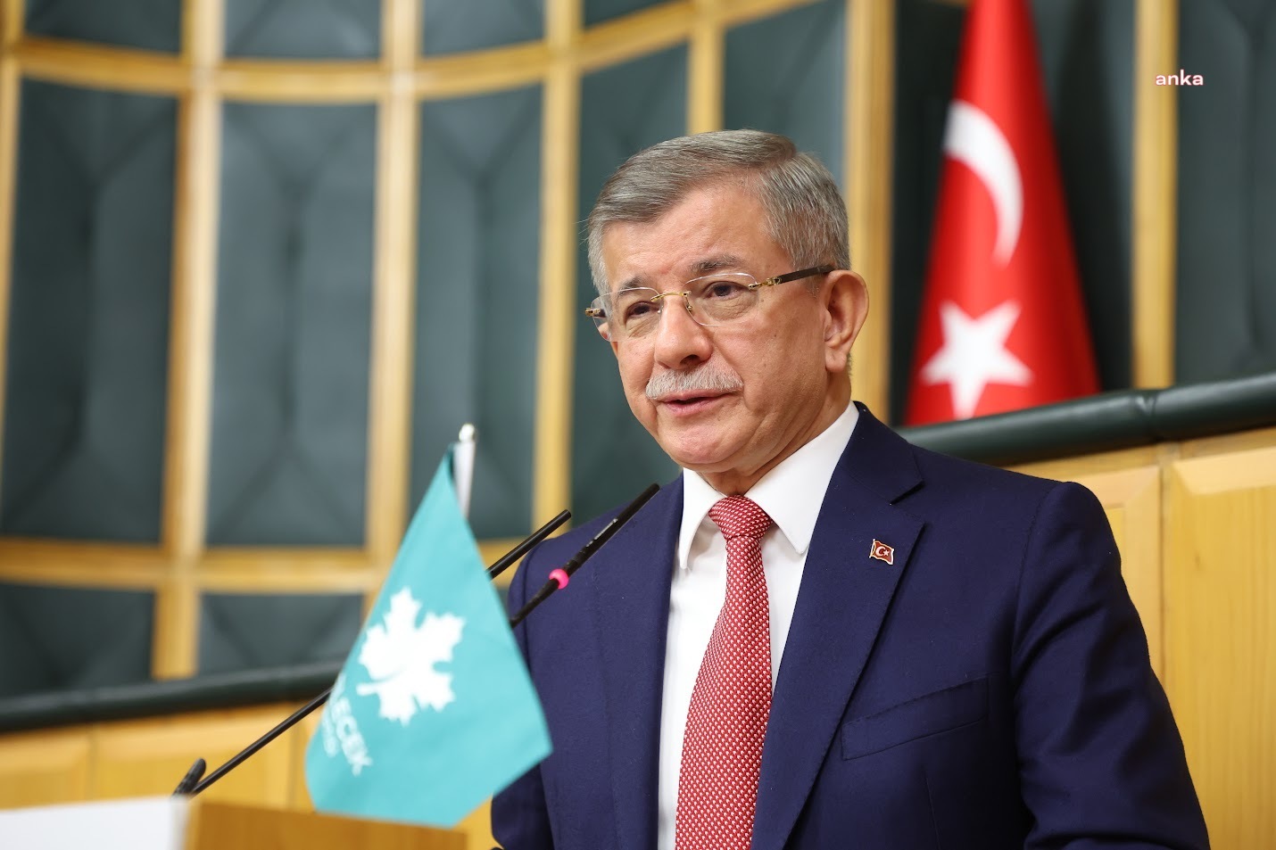 GELECEK PARTİSİ SİYASİ HAYATINA SON VERDİ: FESİH KARARI 164 OYLA ALINDI