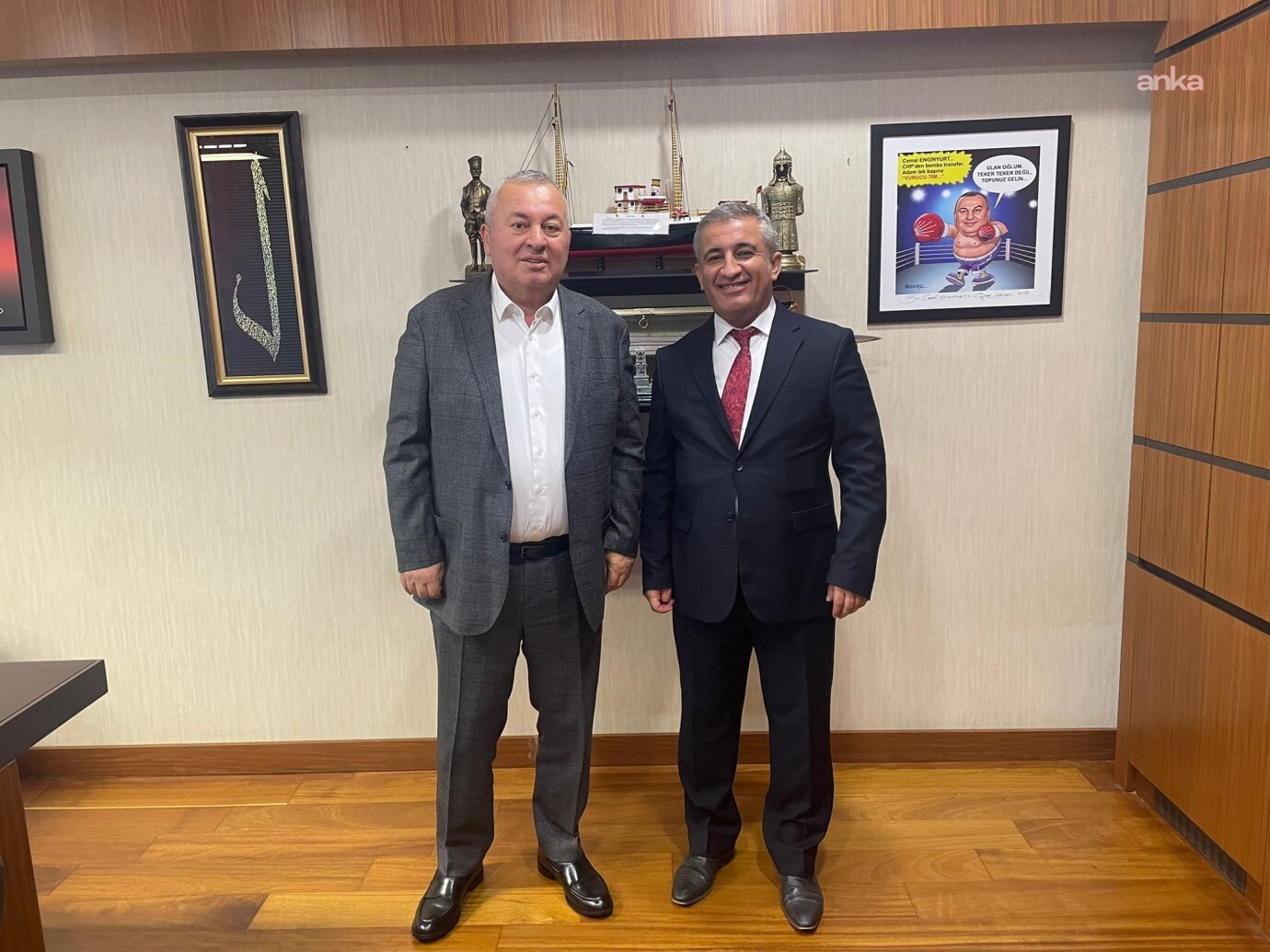 Cem Tekinoğlu gözaltına alındı: Evinde arama sürüyor