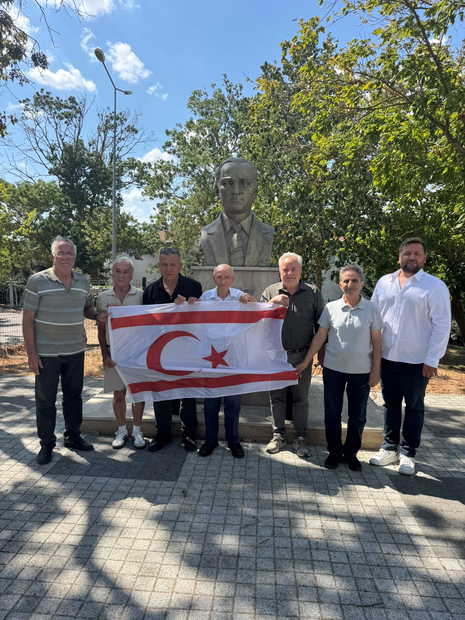 BÜYÜK MÜBADELE DERNEĞİ’NDEN MUHARİP GAZİLERE ANLAMLI ZİYARET