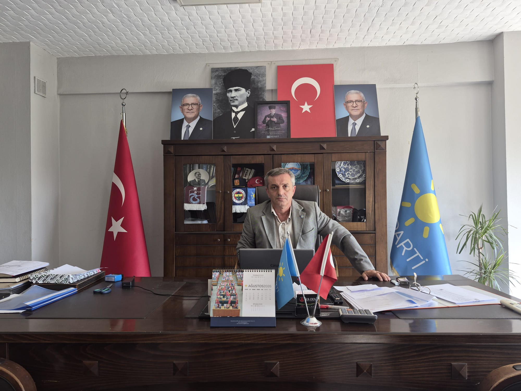 BAYRAKTAR’DAN ÇERÇEVE YASA TEPKİSİ: “TÜRKİYE CUMHURİYETİ PAZARLIK KONUSU YAPILAMAZ”
