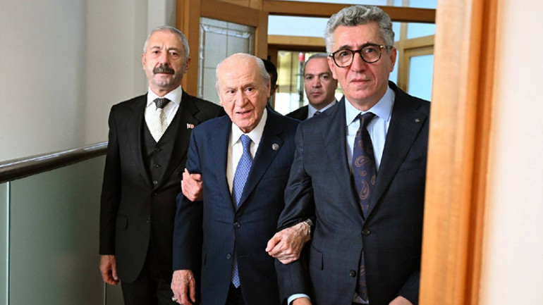 Sarallar ve Şahinler buluşması: Bahçeli ile bir araya geldiler