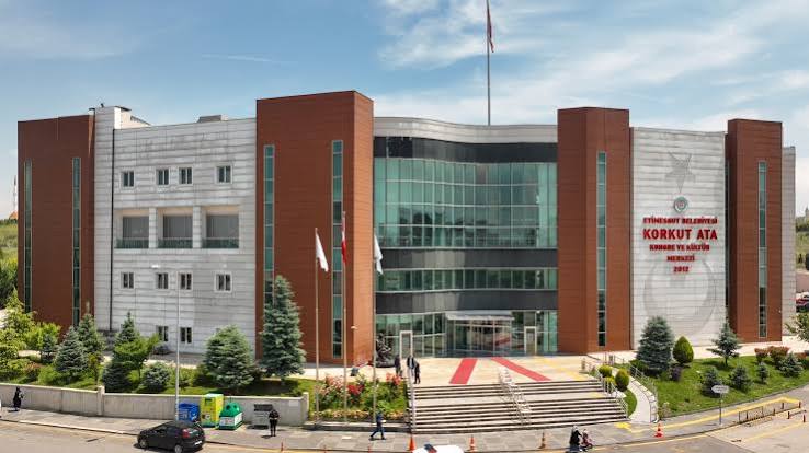 Etimesgut Belediyesi operasyonu: 2 başkan yardımcısı dahil 25 gözaltı